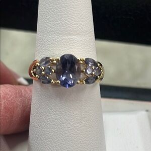 430194 10k Tanzanite ring